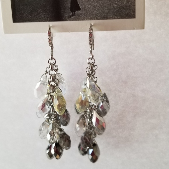 ANTHROPOLOGIE FACETED GLASS DROP EARRINGS - Picture 4 of 5